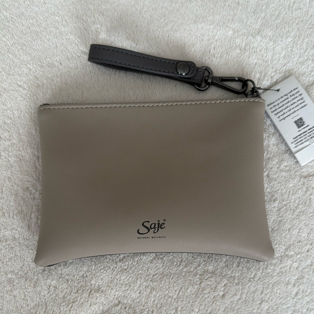 Saje Wristlet new with tags